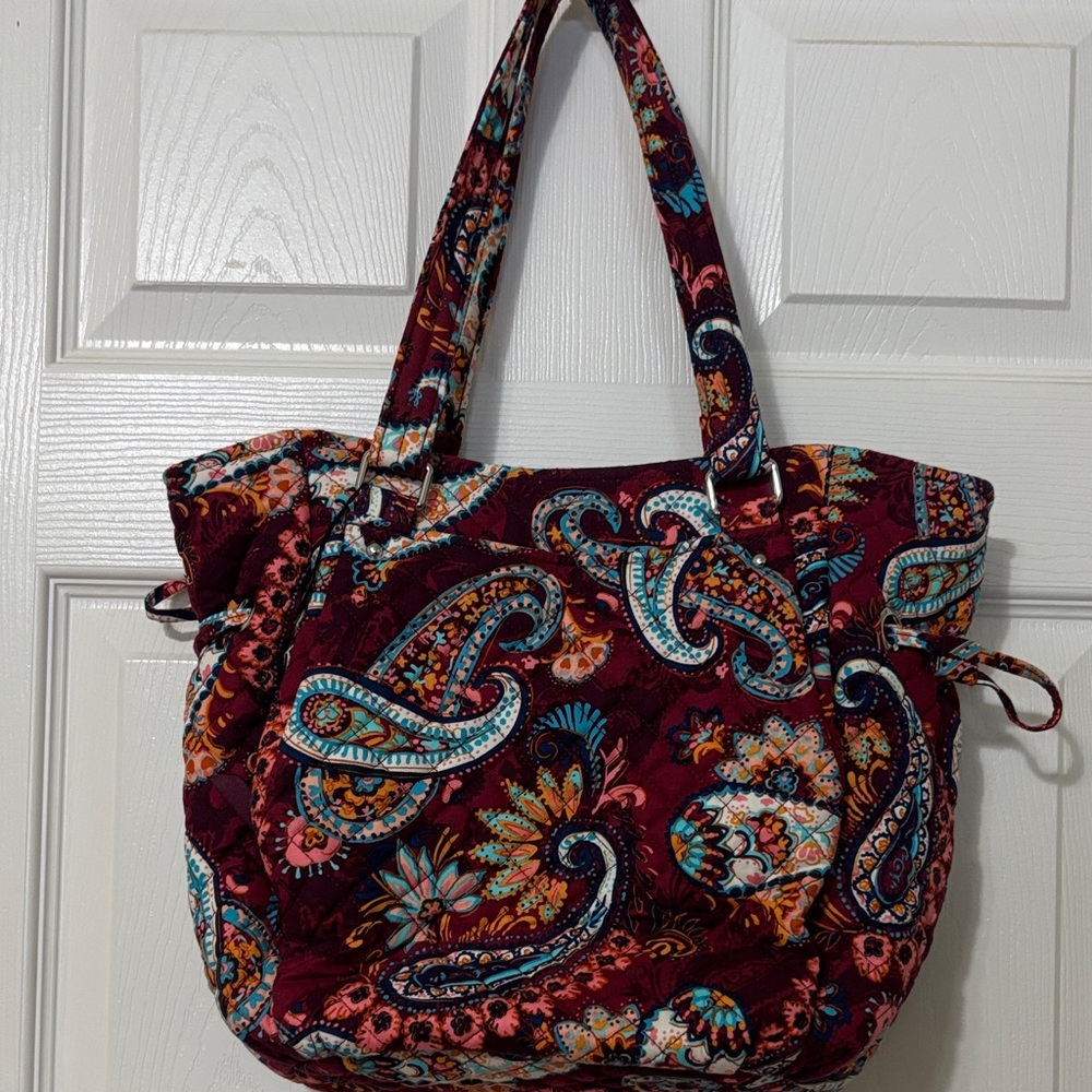 Vera Bradley Paisley Jamboree Glenna Sachel Tote Bag 15”w x 12”h x 6”d